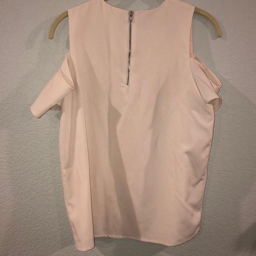 Blouse - Picture 2 of 3